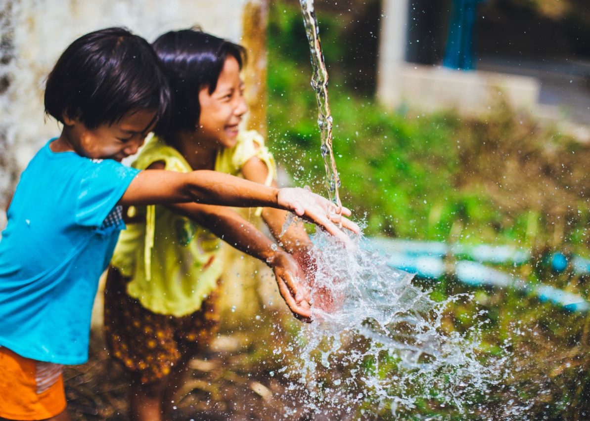 Children spend only half as much time playing outside as their parents did Children spend only half as much time playing outside as their parents did
